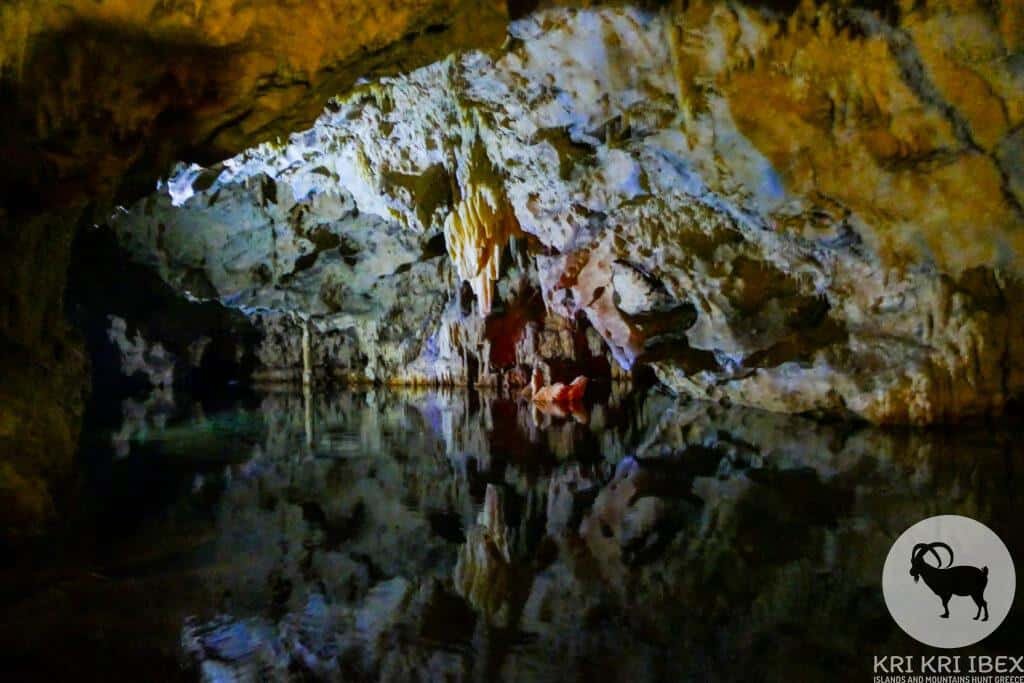 Jaskyne Diros